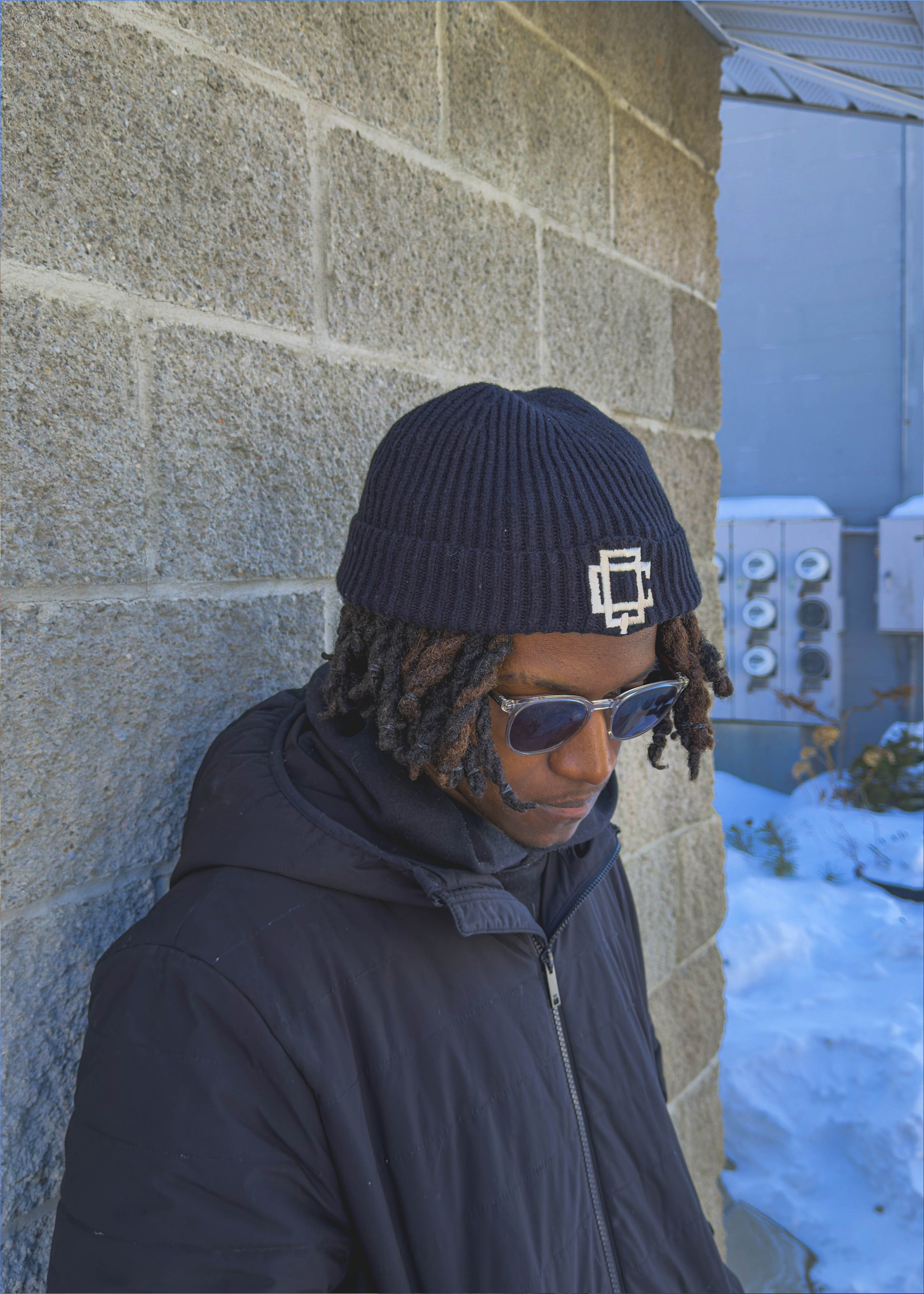 Beanie Essential Logo